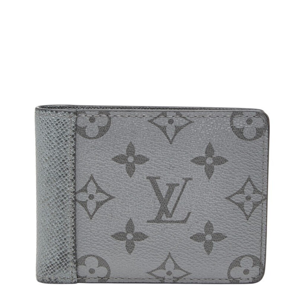 Louis Vuitton Taigarama Portefeuille Multiple Bi fold Wallet Silver Leather